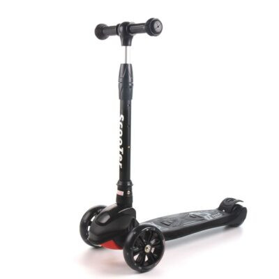 Trīsriteņu skrejriteņš Scooter, melns